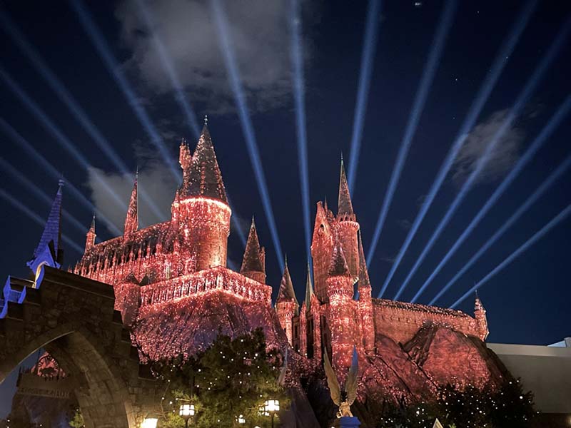 Universal Beijing Resort abre oficialmente para los visitantes el 20 de septiembre. Anteriormente, el parque había iniciado pruebas internas para los invitados. [Foto de Du Juan /chinadaily.com.cn]