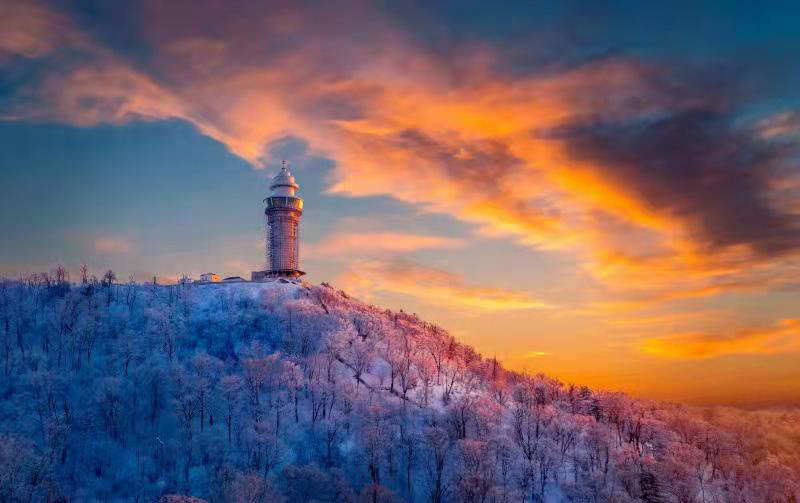 La escarcha crea un paisaje de cuento de hadas en Jilin