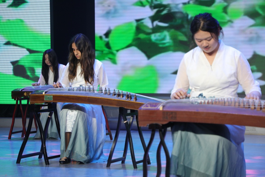 Profesores y estudiantes peruanos experimentan la vibrante civilización china en Xuzhou