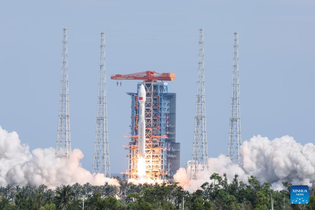 China lanza nuevo grupo de satélites de órbita terrestre baja