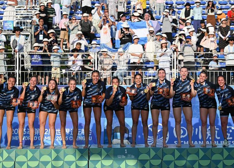 Selección argentina femenina de balonmano playa consigue "oro histórico" en Juegos Mundiales de Chengdu