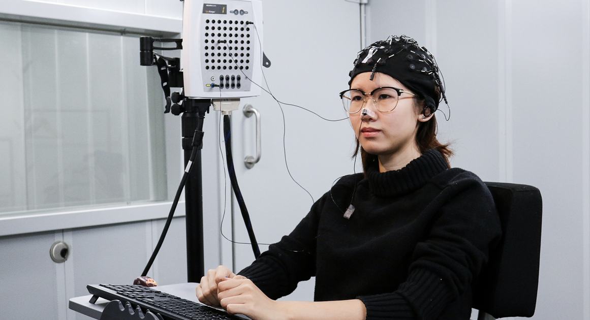 Investigadores chinos intensifican el desarrollo de tecnología cerebro-computadora
