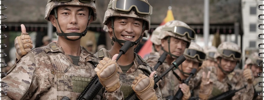 Imágenes del entrenamiento?militar para el desfile?del Día de la Victoria en China